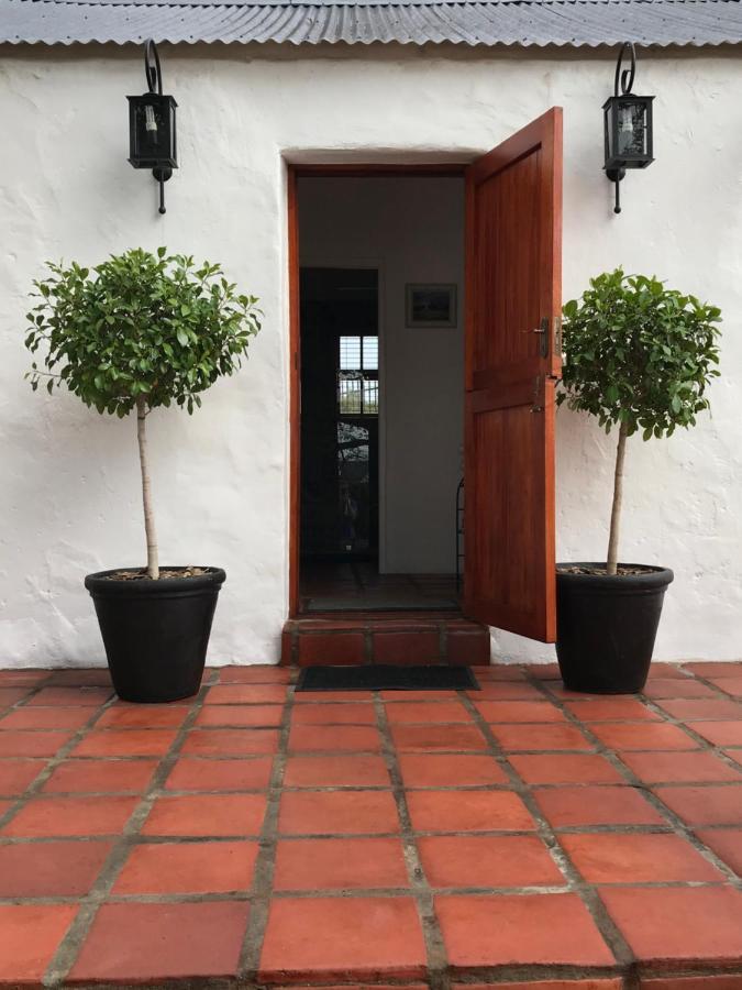 Raithby Winelands Historical Cottage Exterior photo