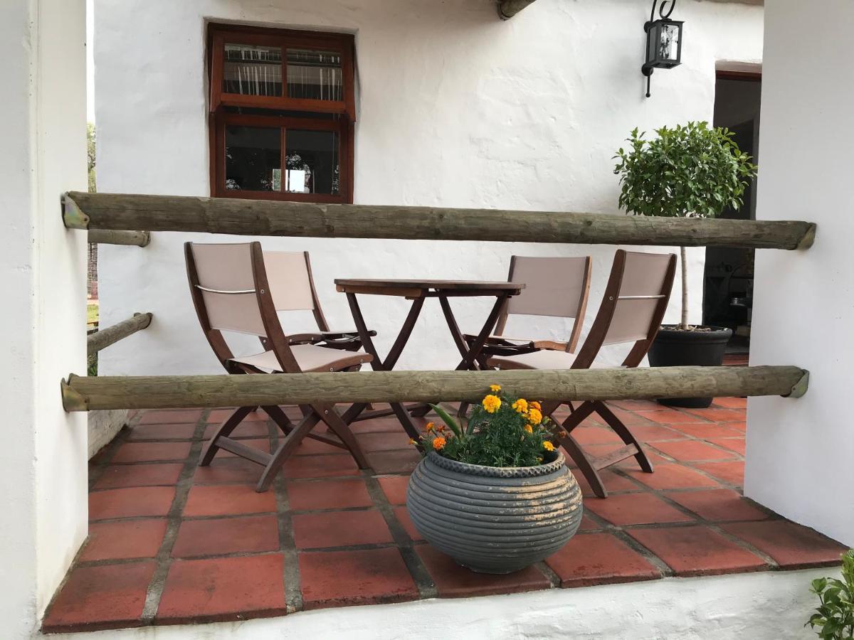Raithby Winelands Historical Cottage Exterior photo